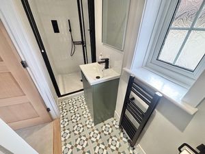 Photo 46- click for photo gallery